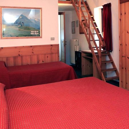 Albergo Le Marmotte Pré-Saint-Didier Εξωτερικό φωτογραφία