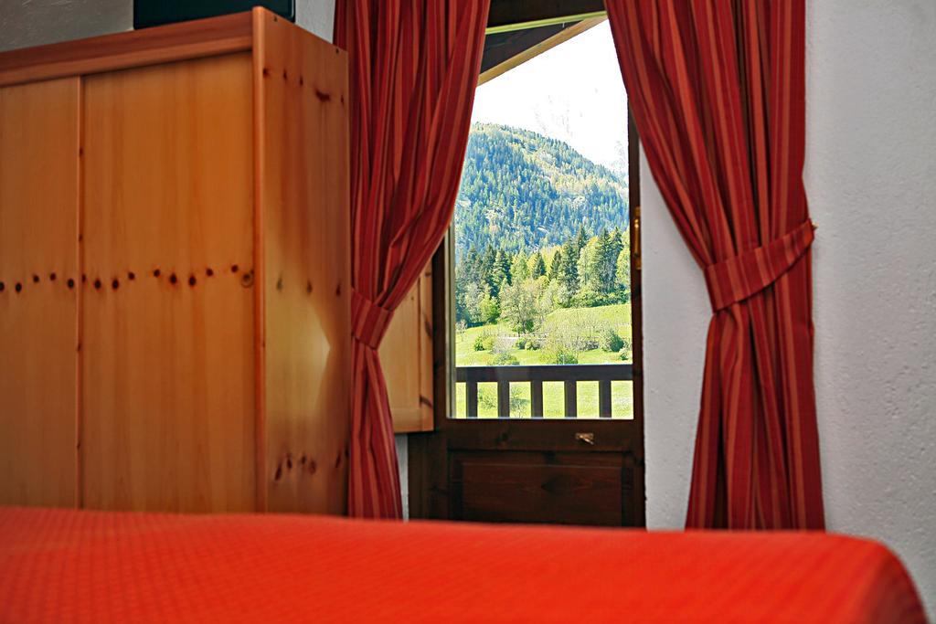 Albergo Le Marmotte Pré-Saint-Didier Εξωτερικό φωτογραφία