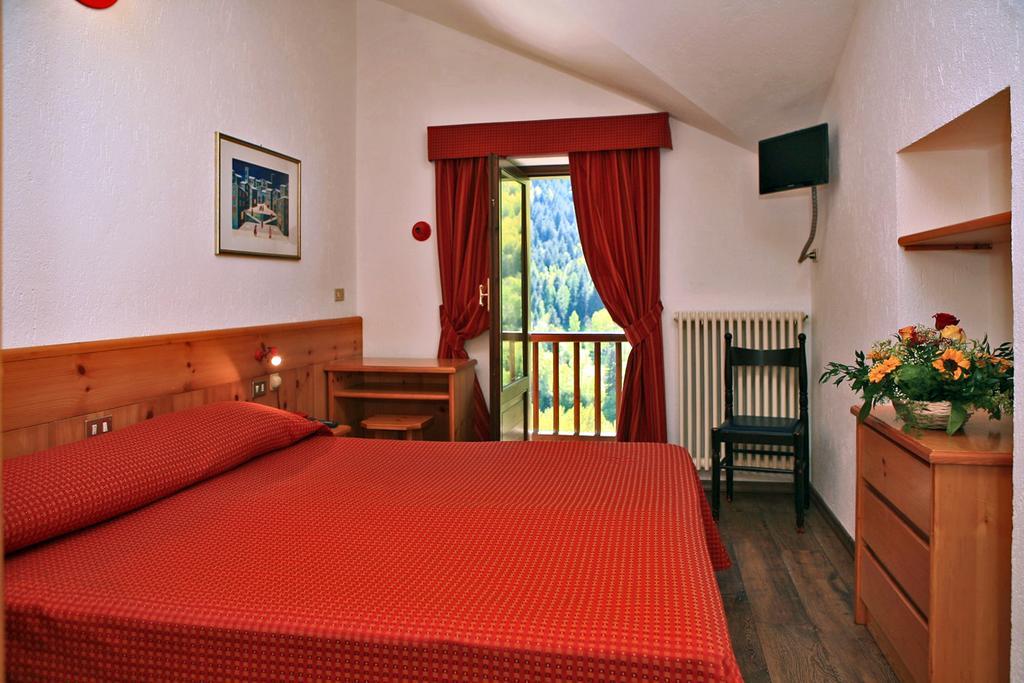 Albergo Le Marmotte Pré-Saint-Didier Εξωτερικό φωτογραφία
